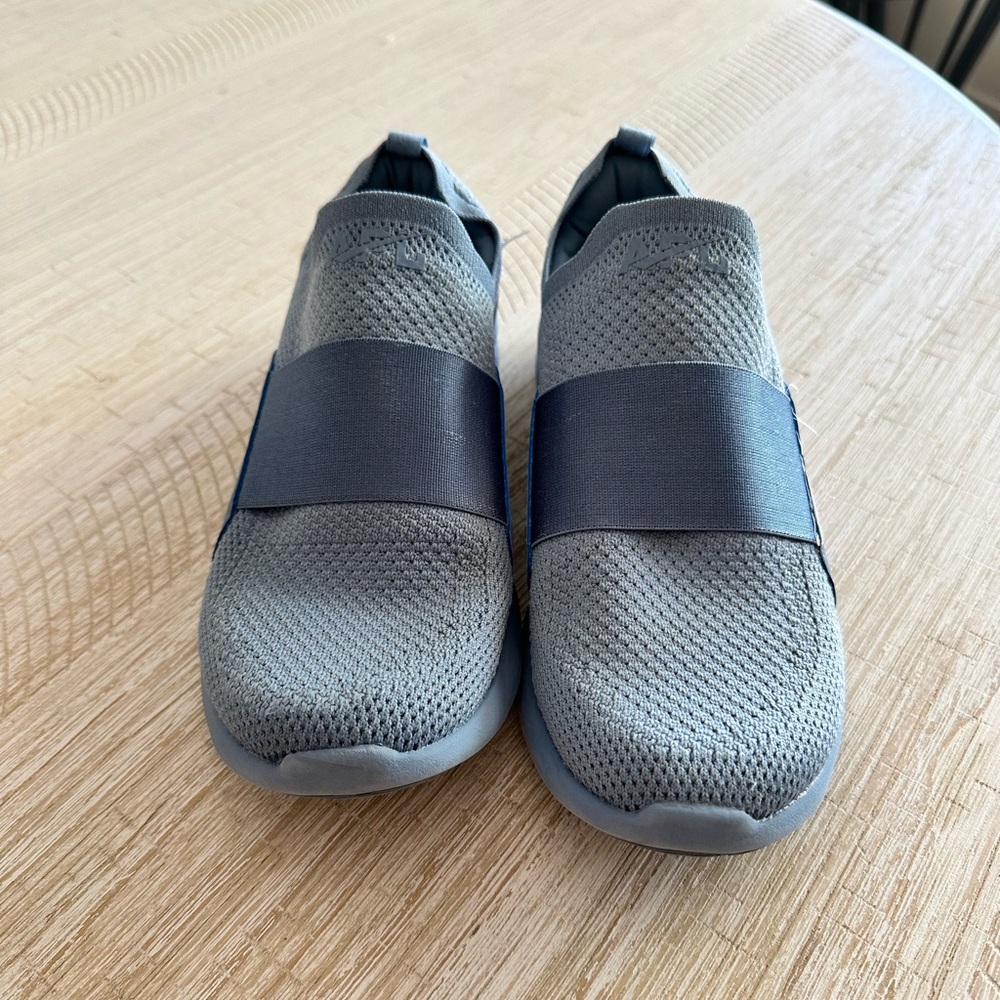 APL Techloom Bliss women’s size 7.5